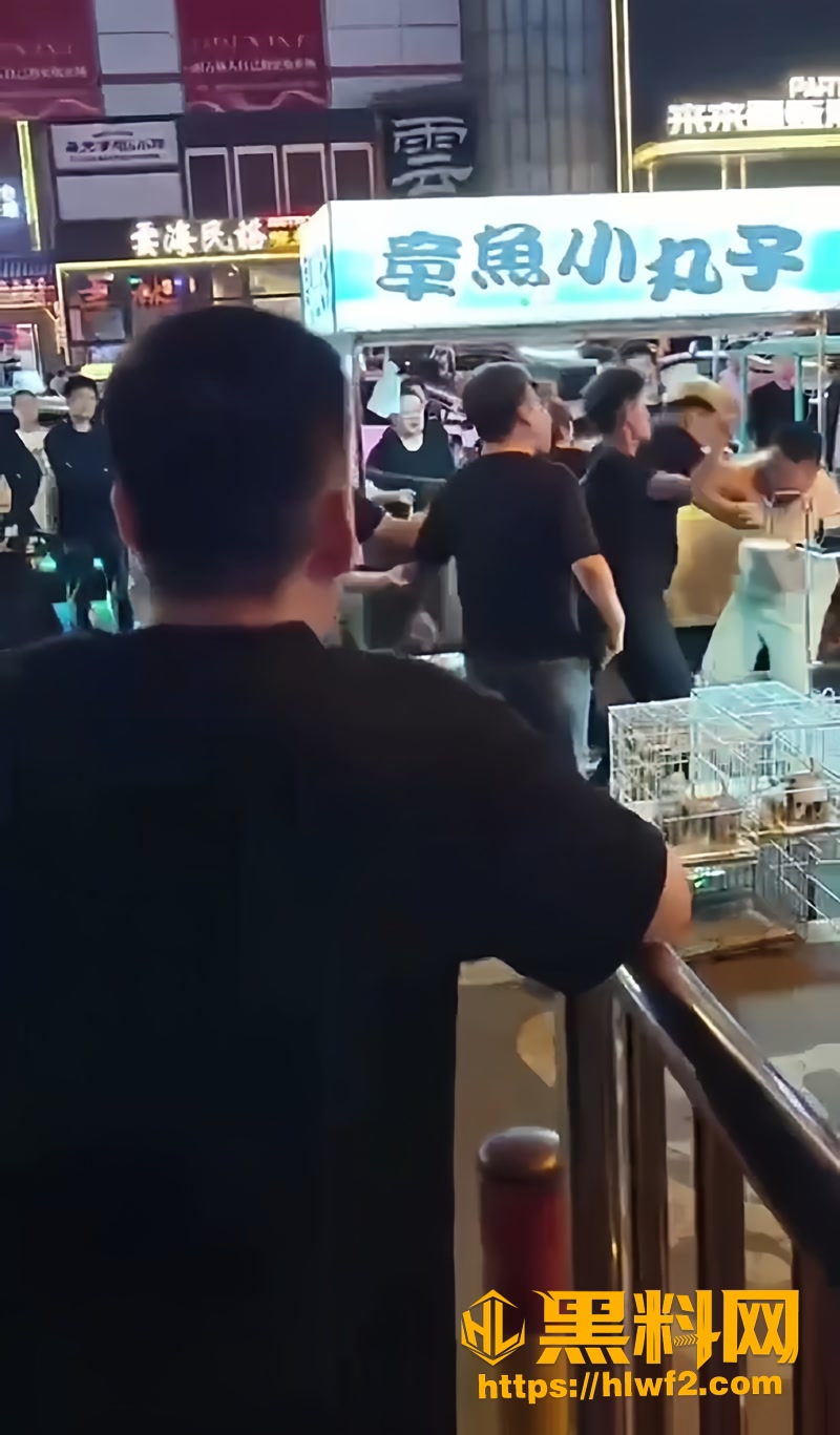 03醉汉挑逗小狗被揍1 3wm