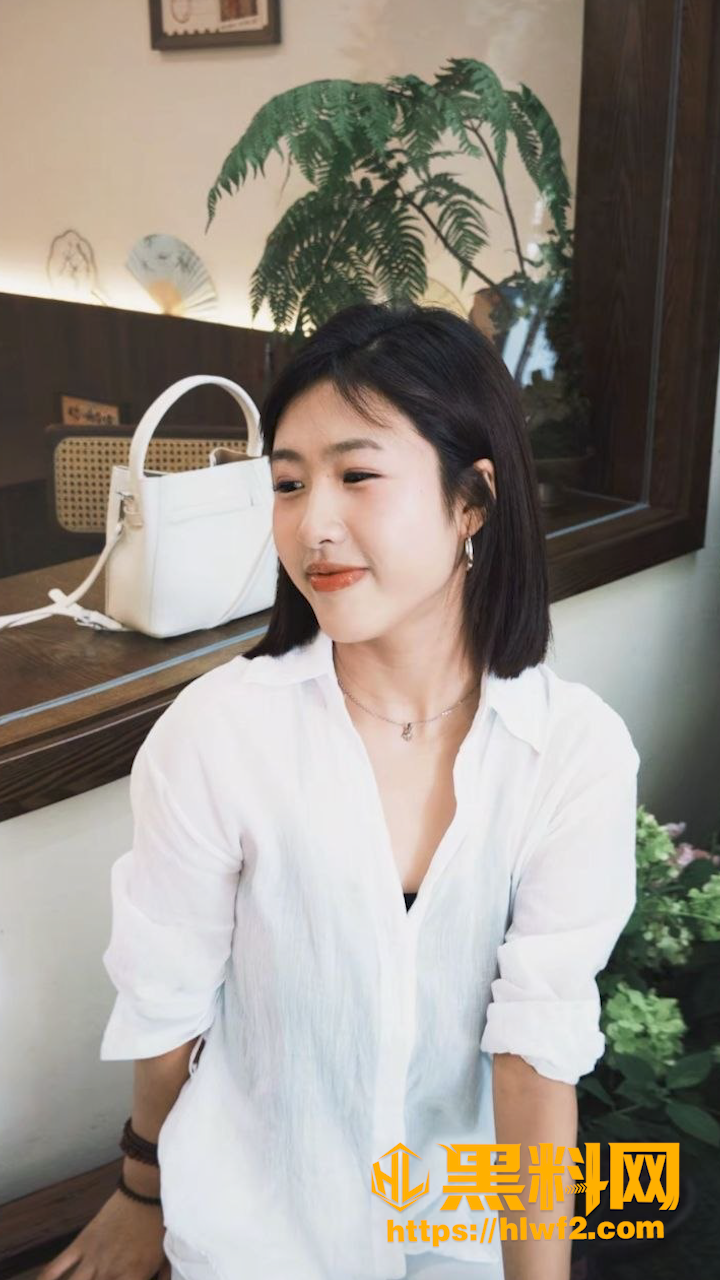清纯妹子卢文琪调教福利1