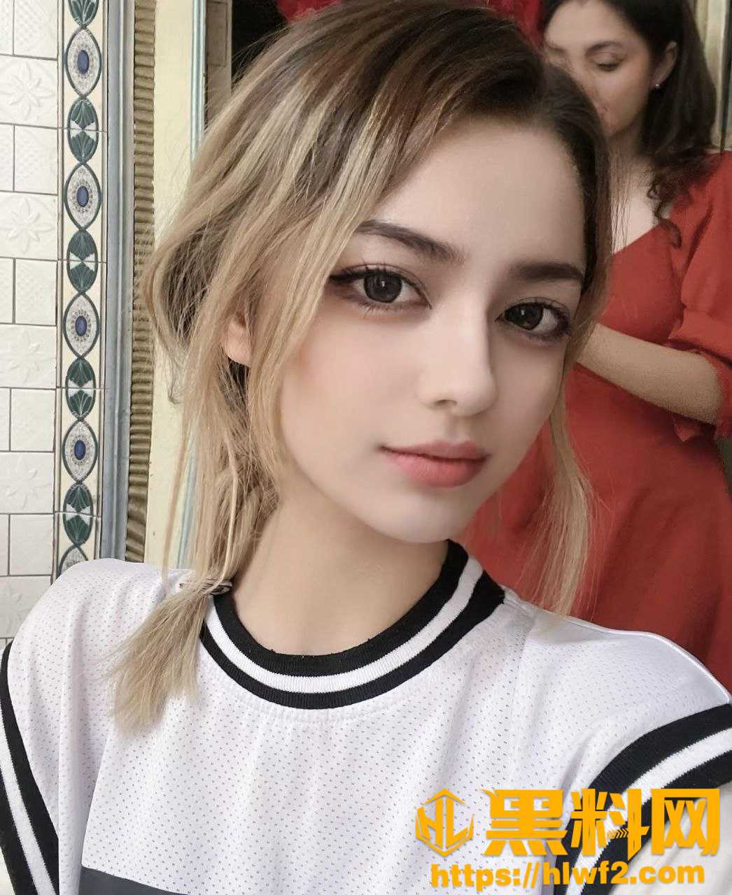丰乳肥臀的姐姐8690集5