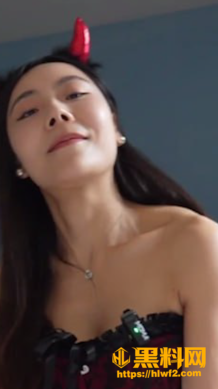 美女技师躺采勾引1