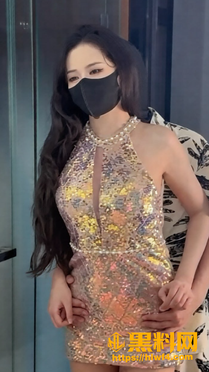 被威胁巨乳女秘书1