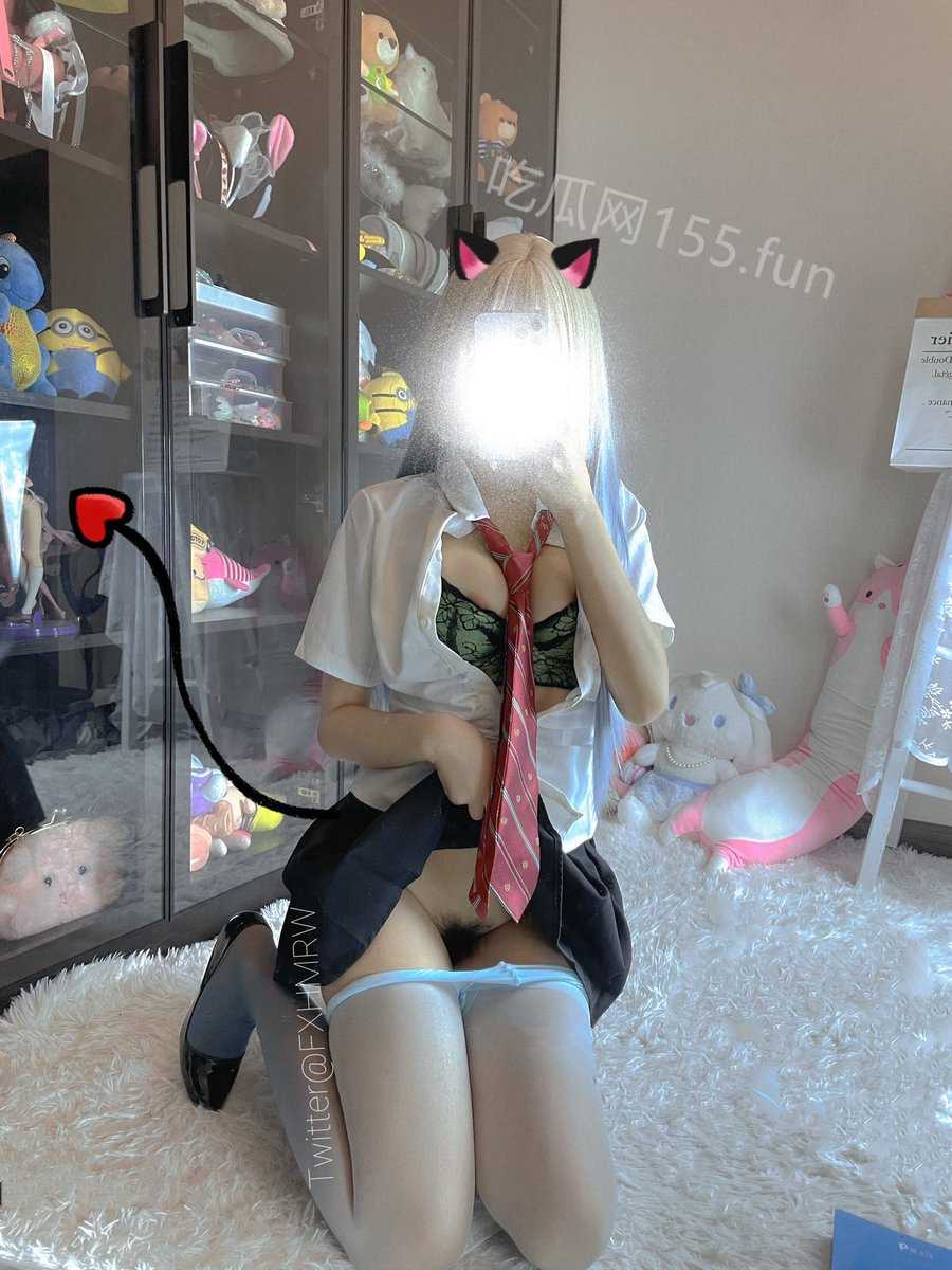10050.jpg