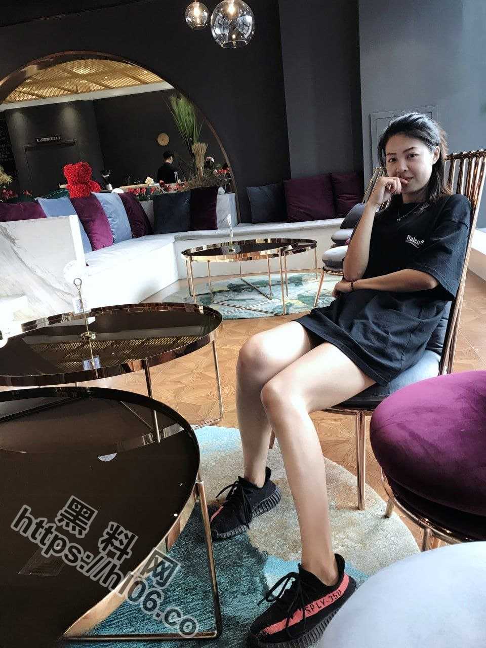 960X1280