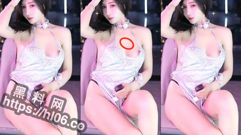 825X464