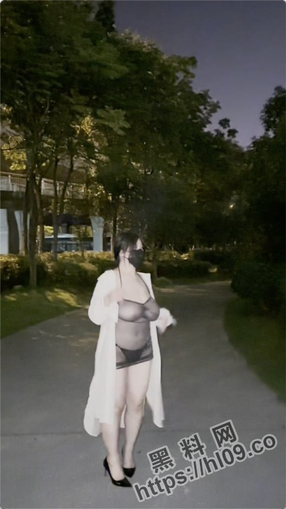 405X720