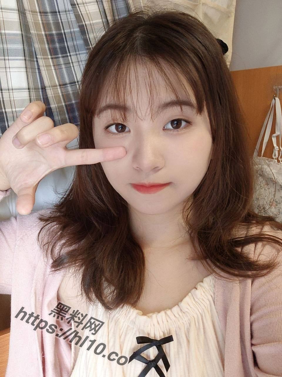 960X1280