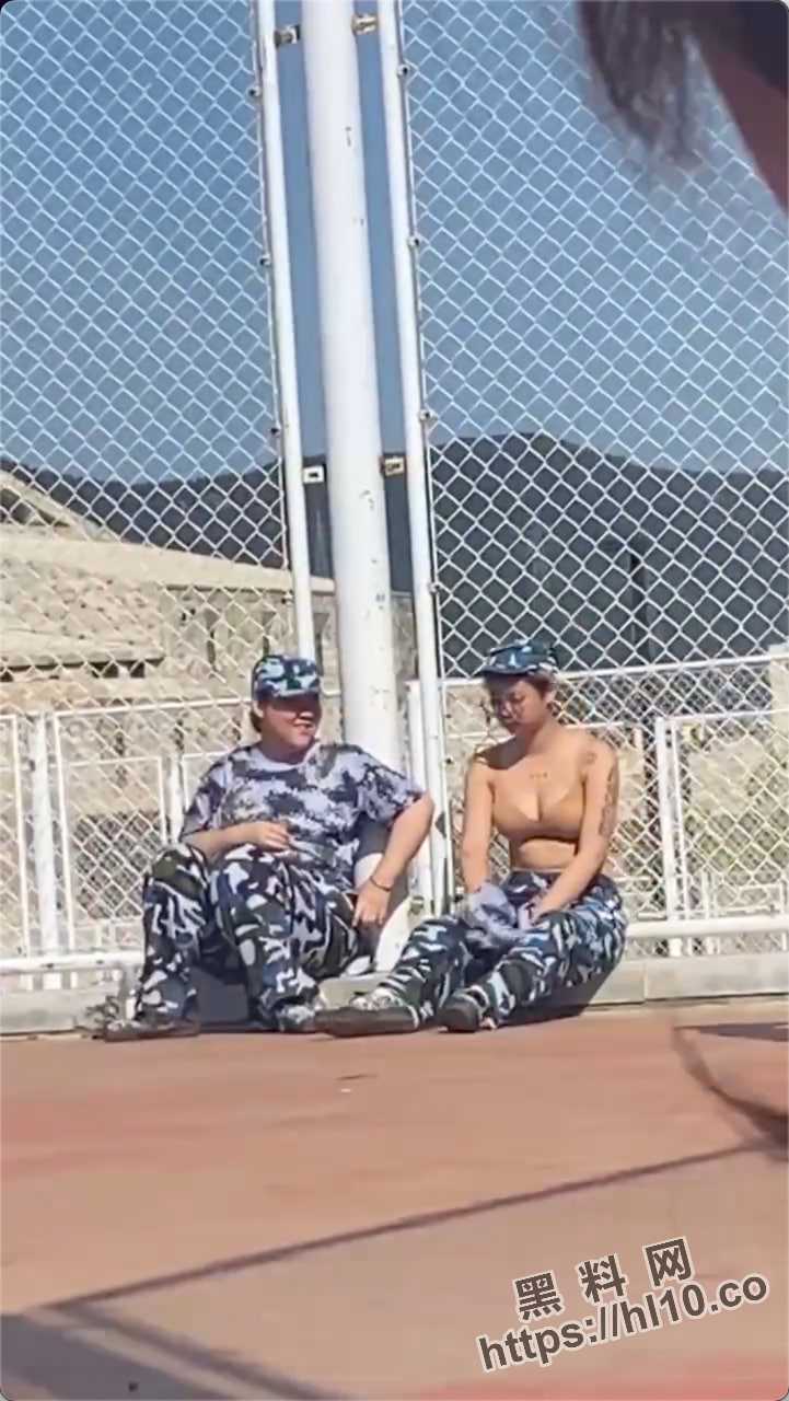 721X1280