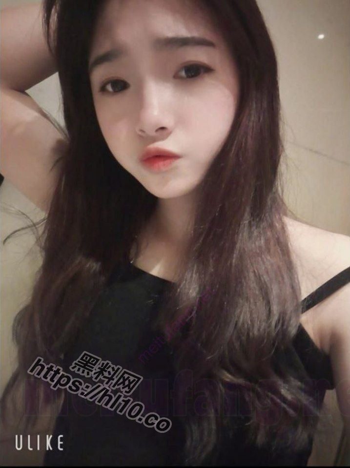 717X960