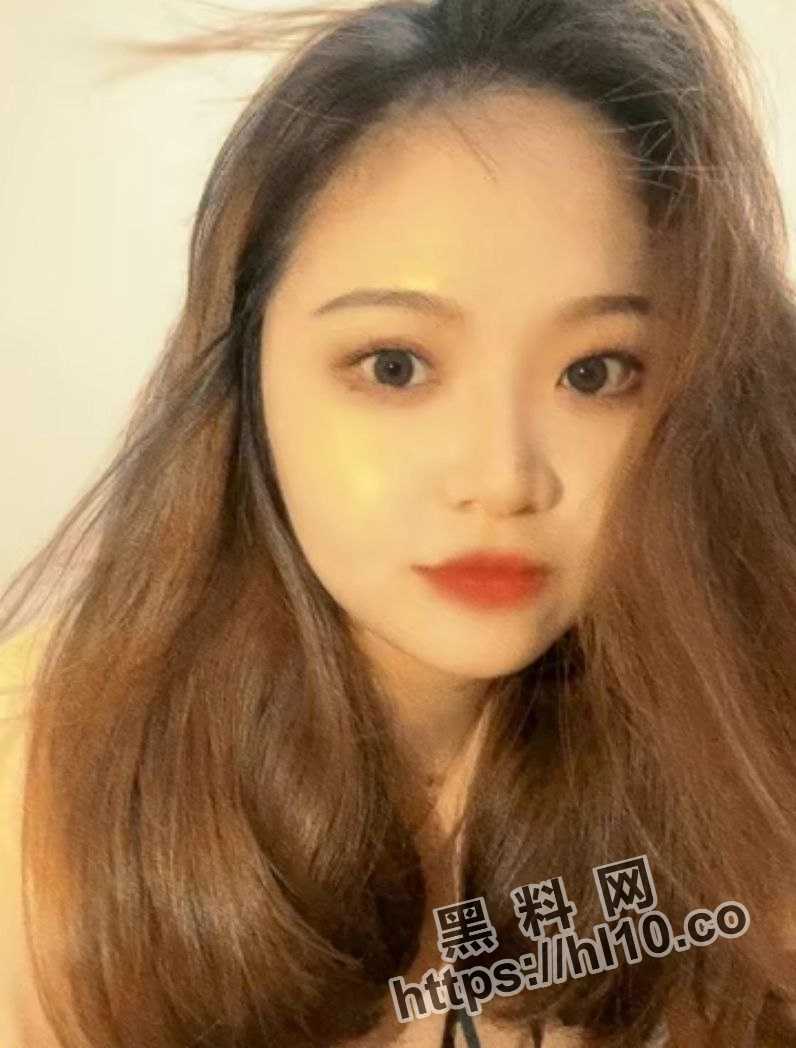796X1048