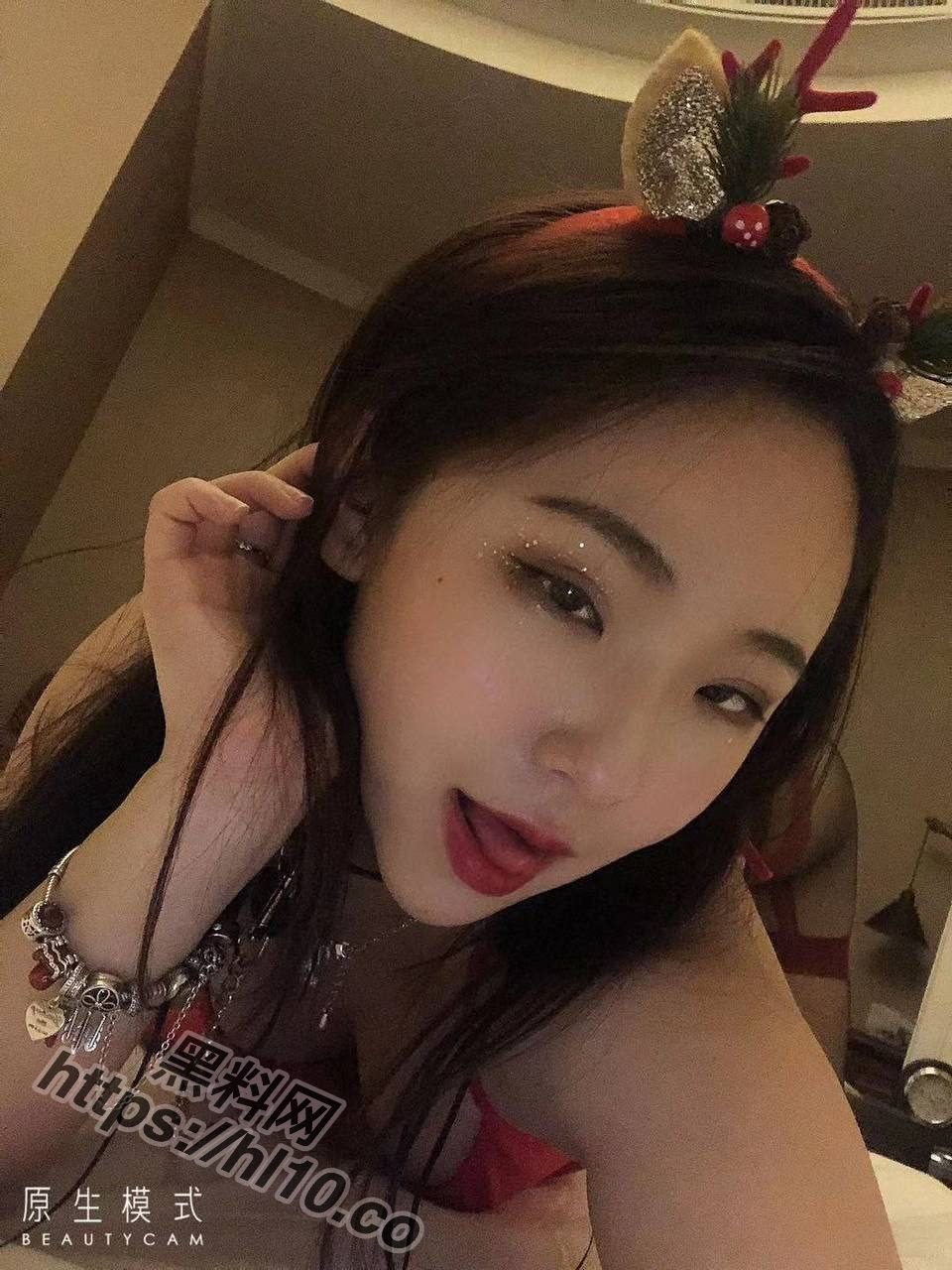 960X1280