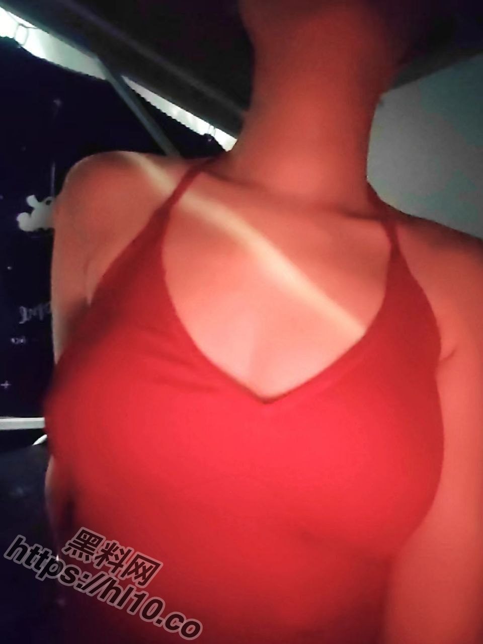 960X1280