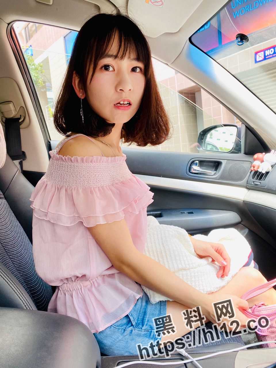 960X1280