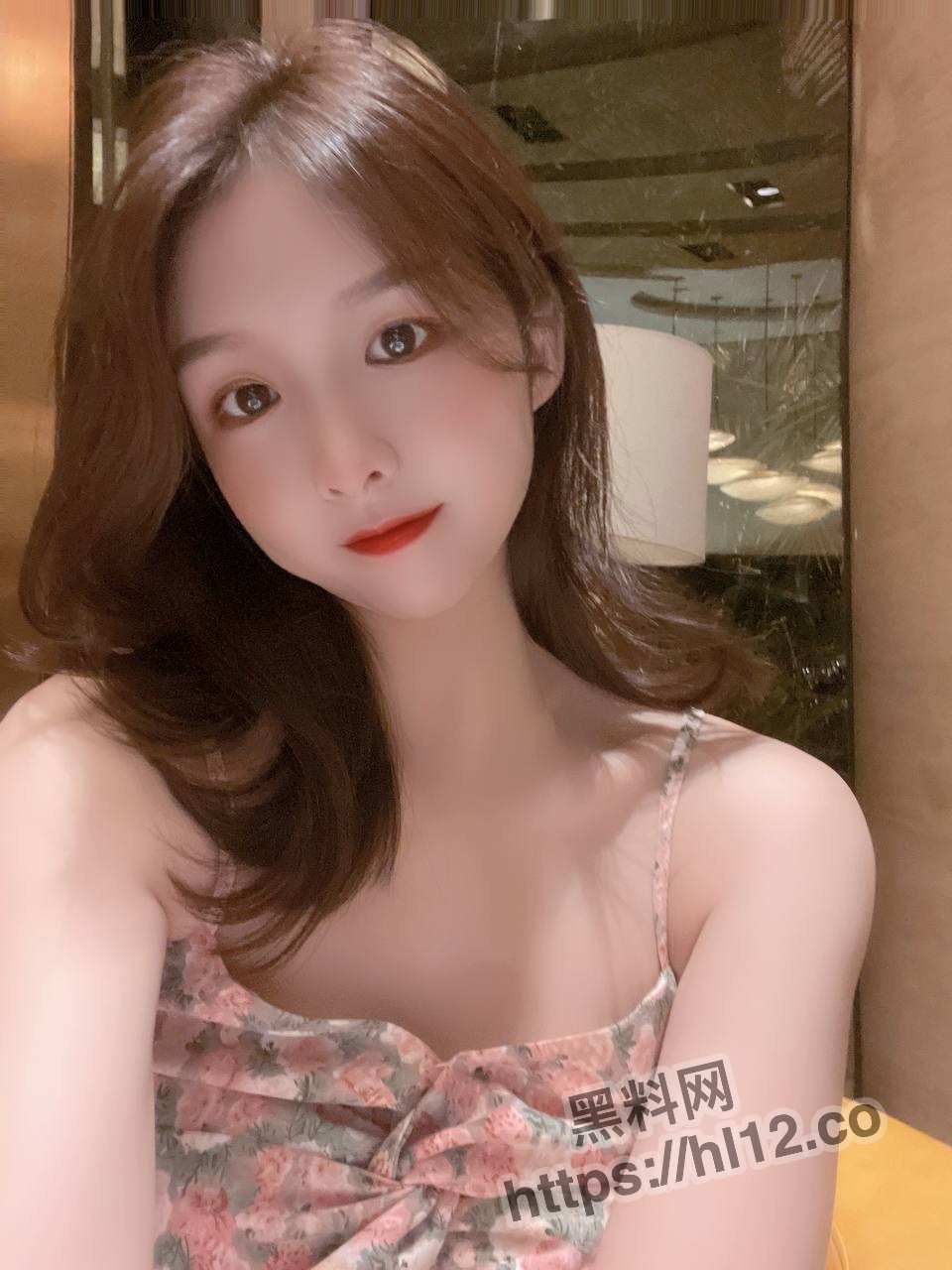 960X1280