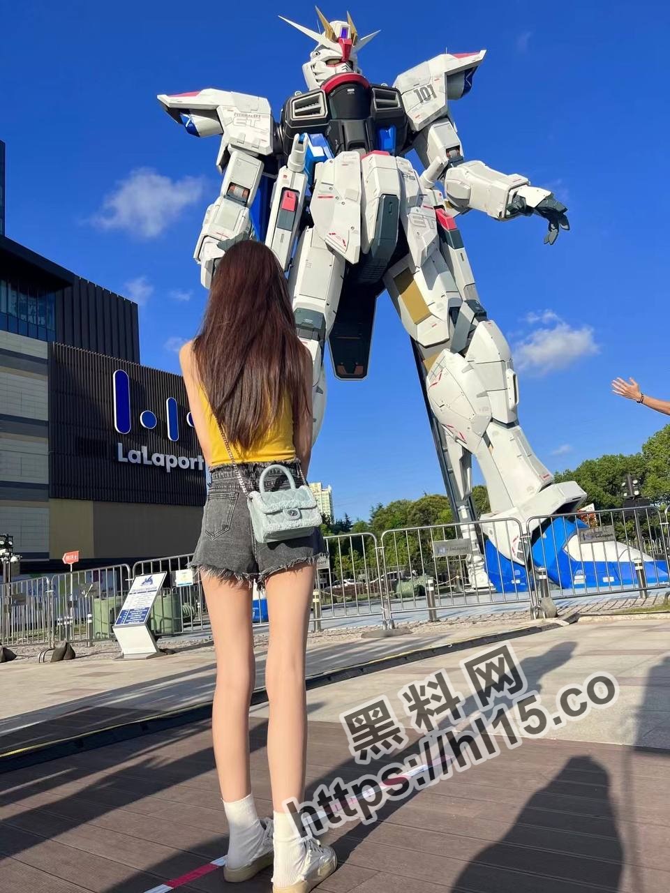 960X1280