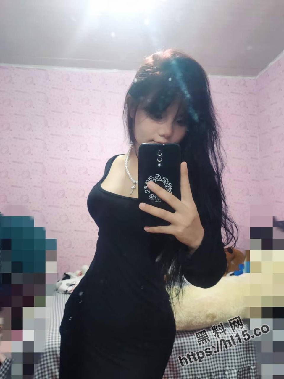 960X1280