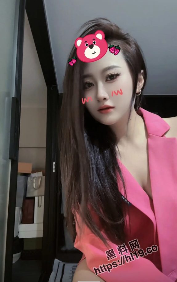 575X916