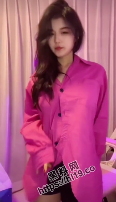394X688