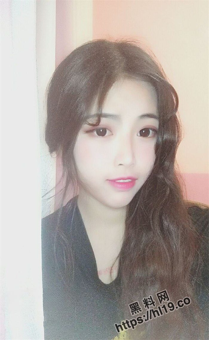700X1136