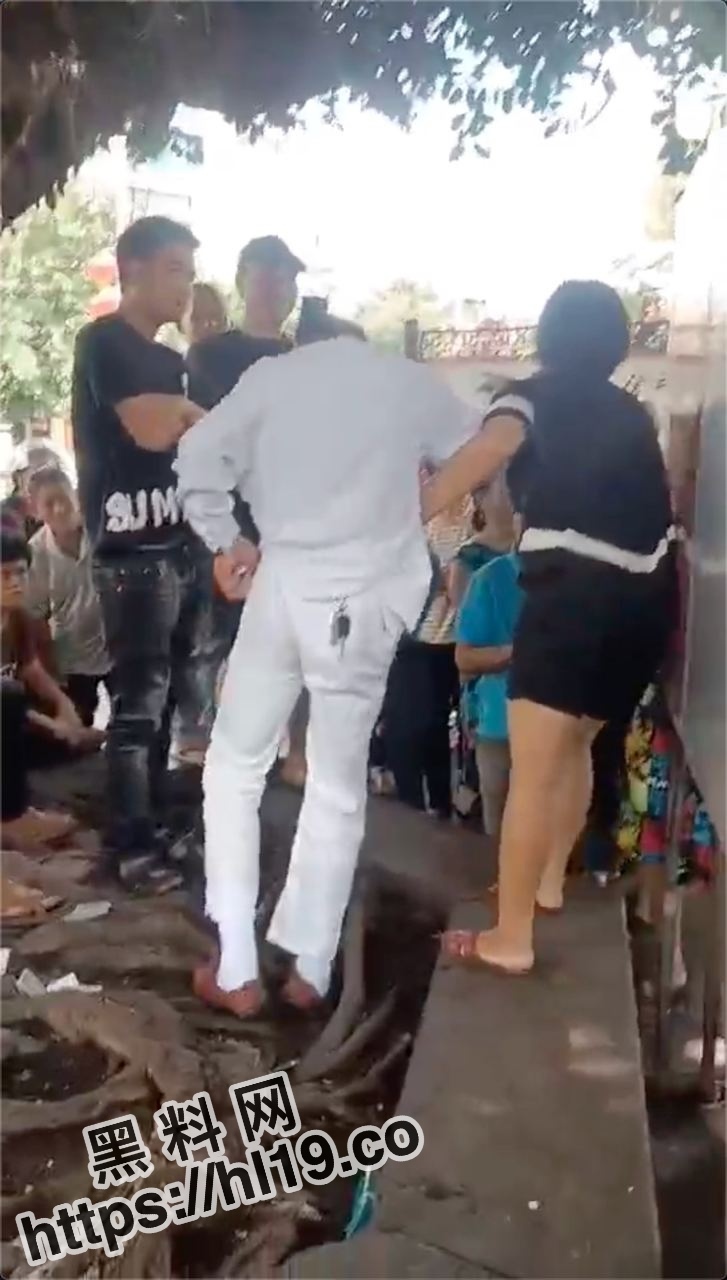 727X1280