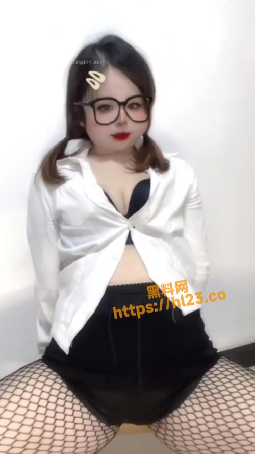 500X889