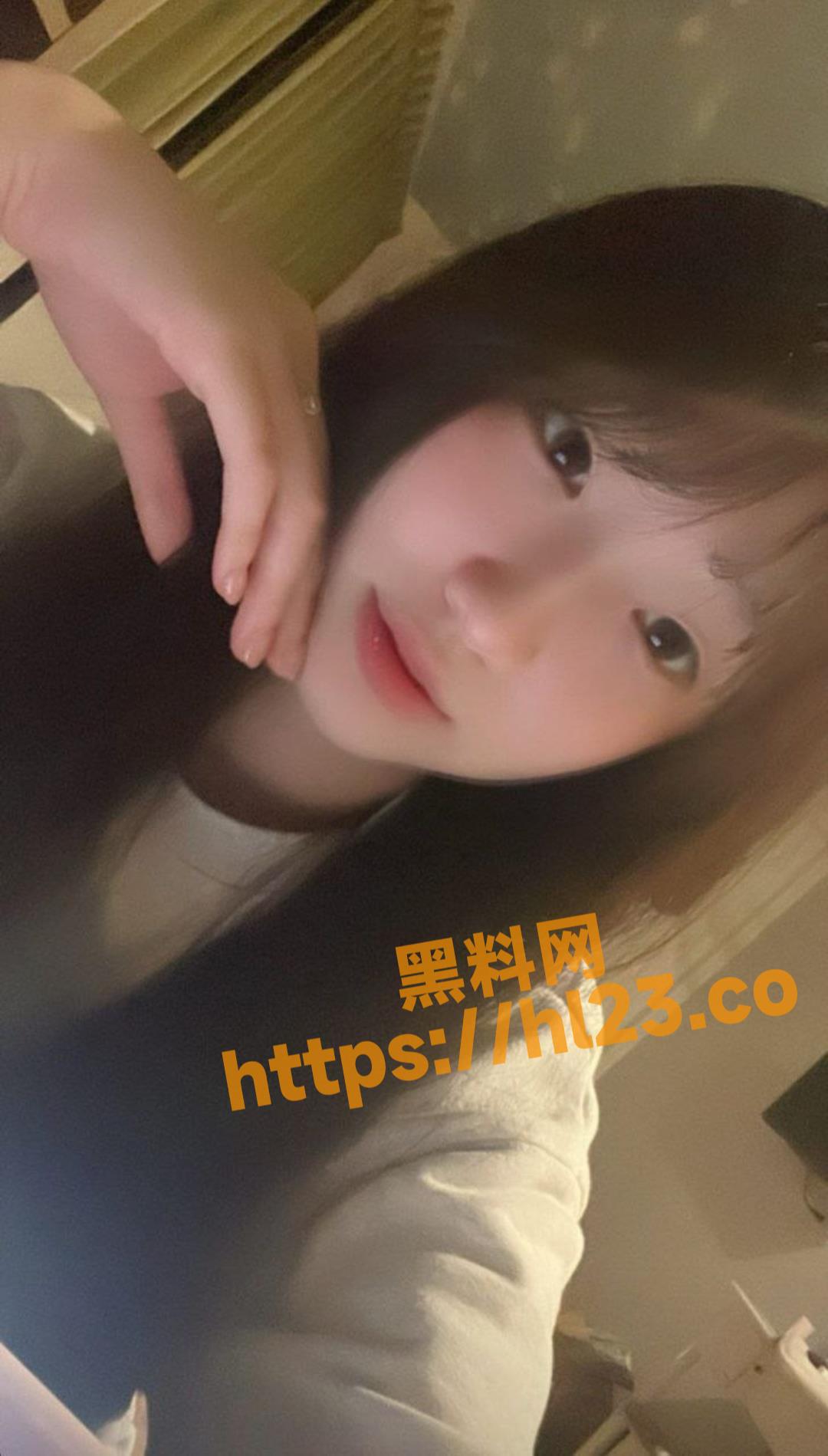 500X879