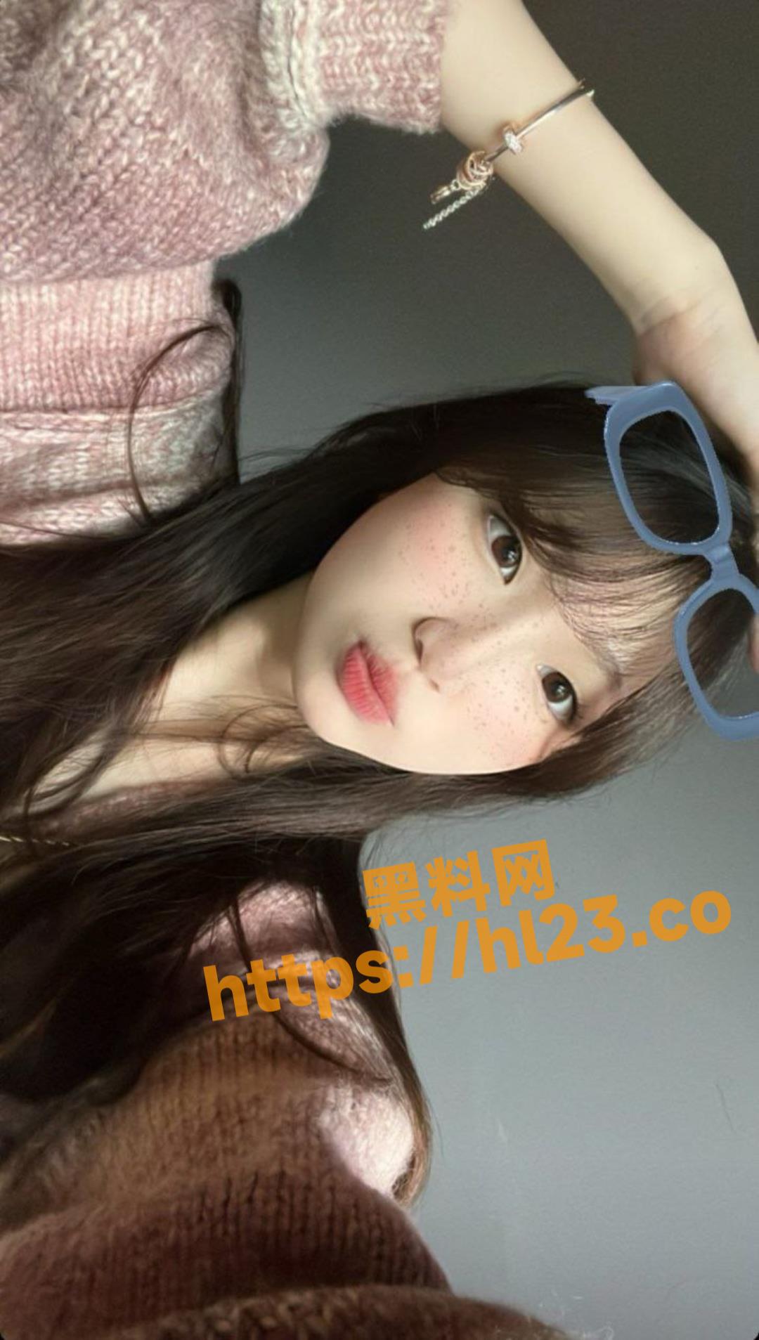 500X883