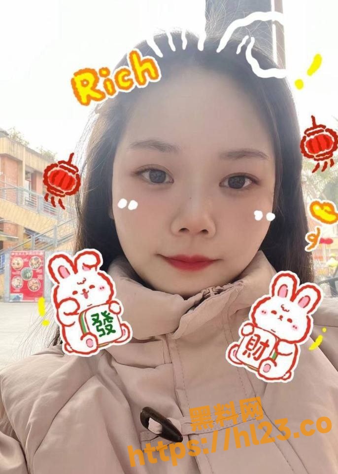 686X961