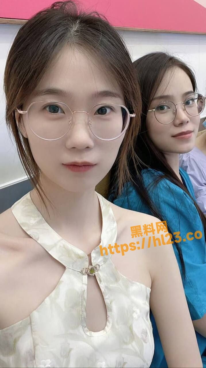 717X1280