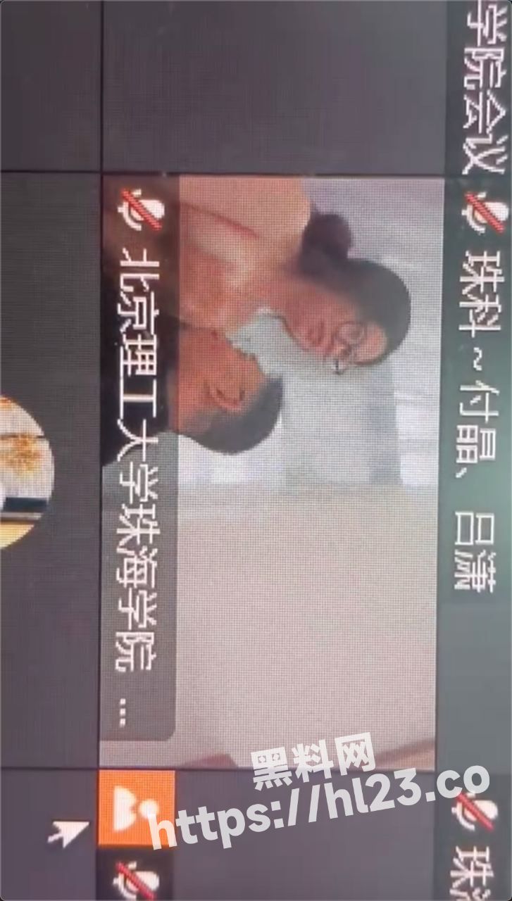 727X1280