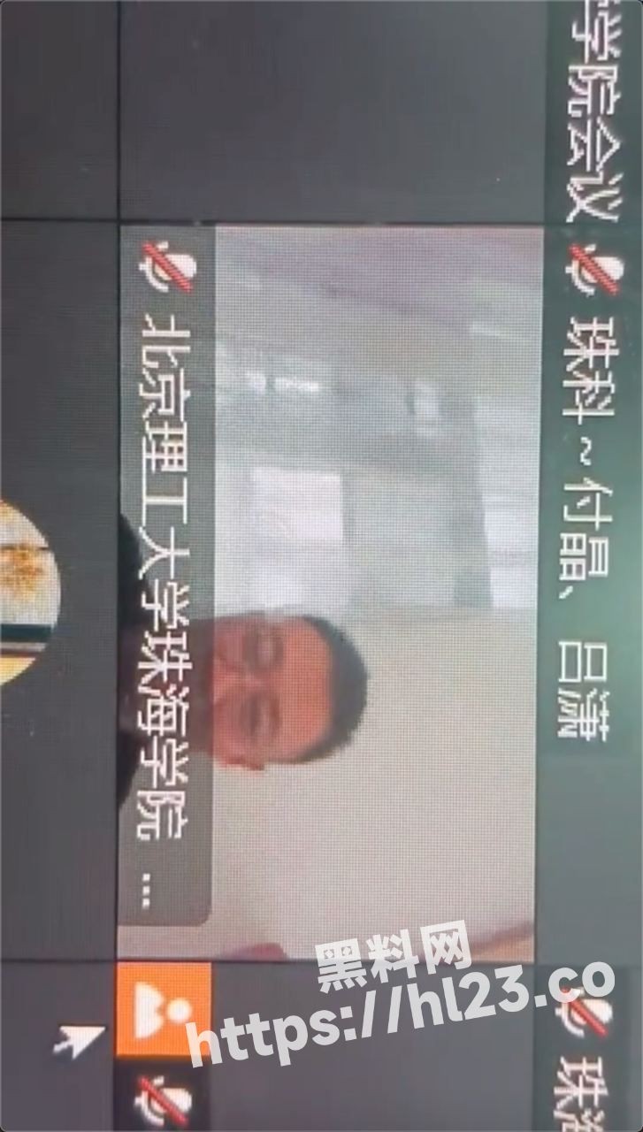 727X1280