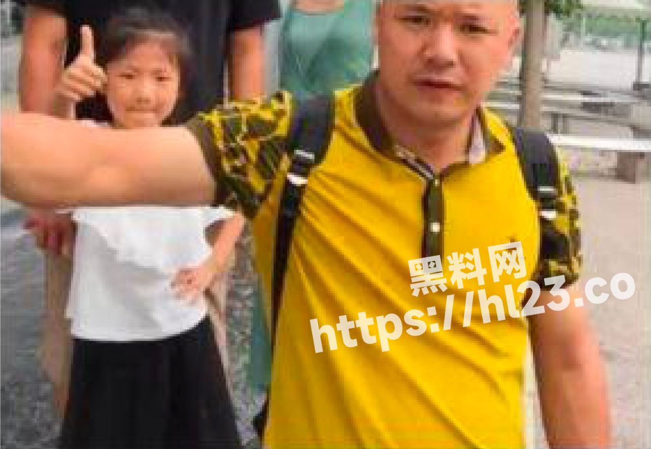 1280X883
