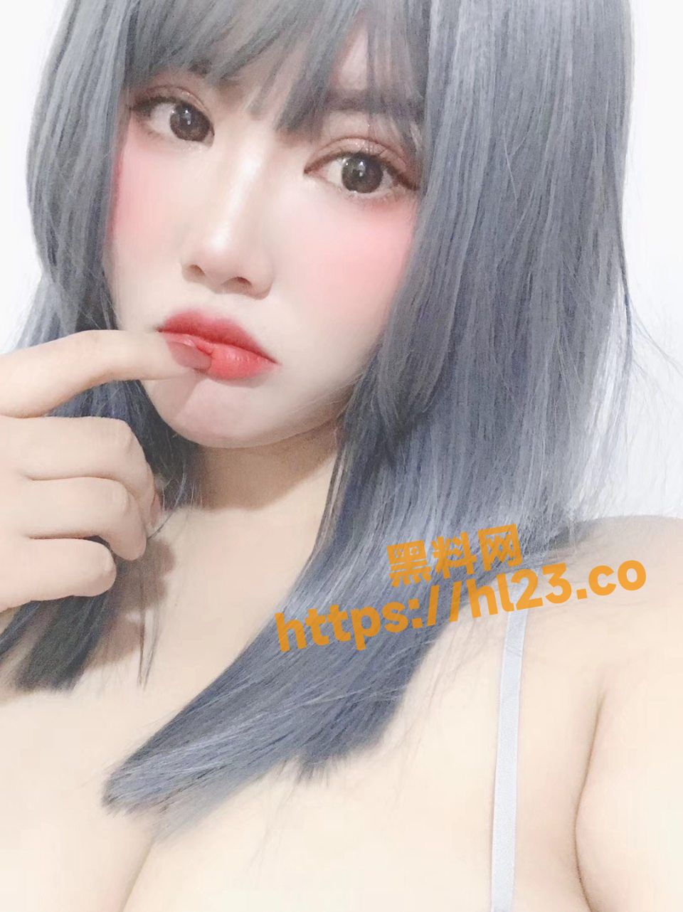 960X1282