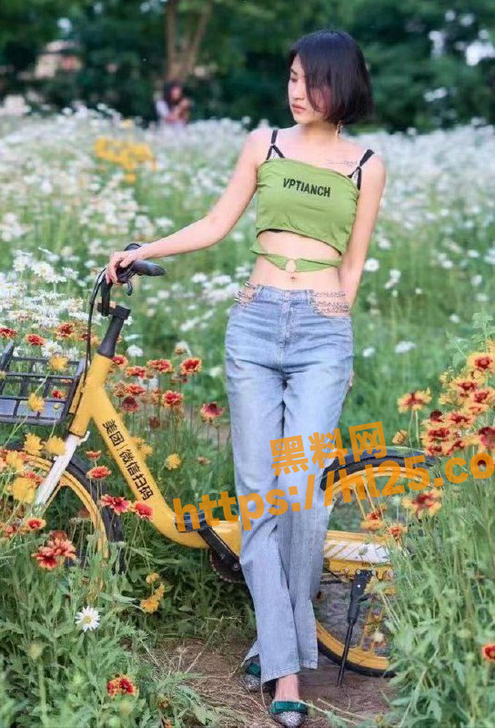 544X800