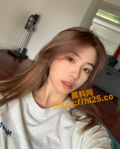 400X497