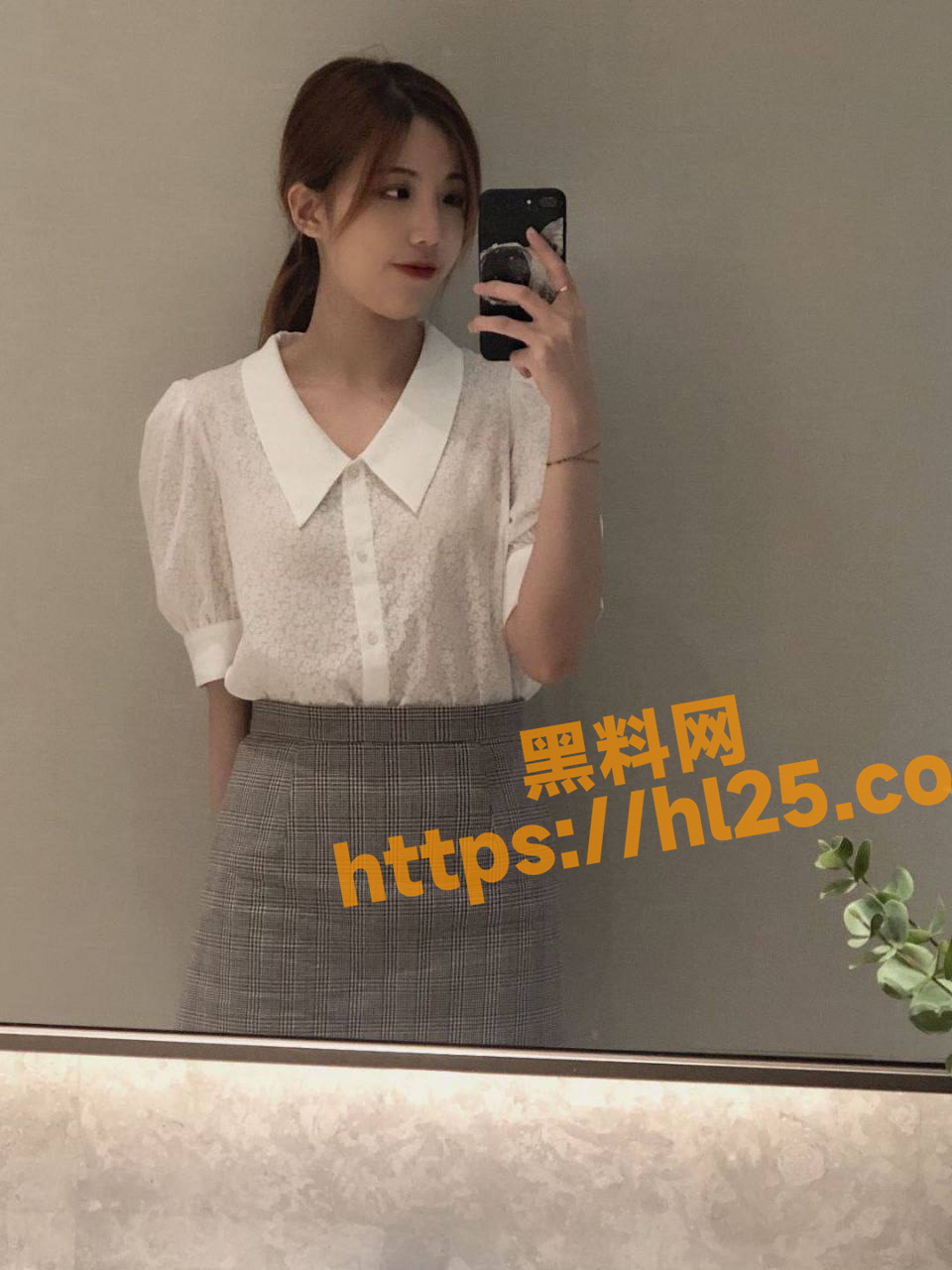 960X1280