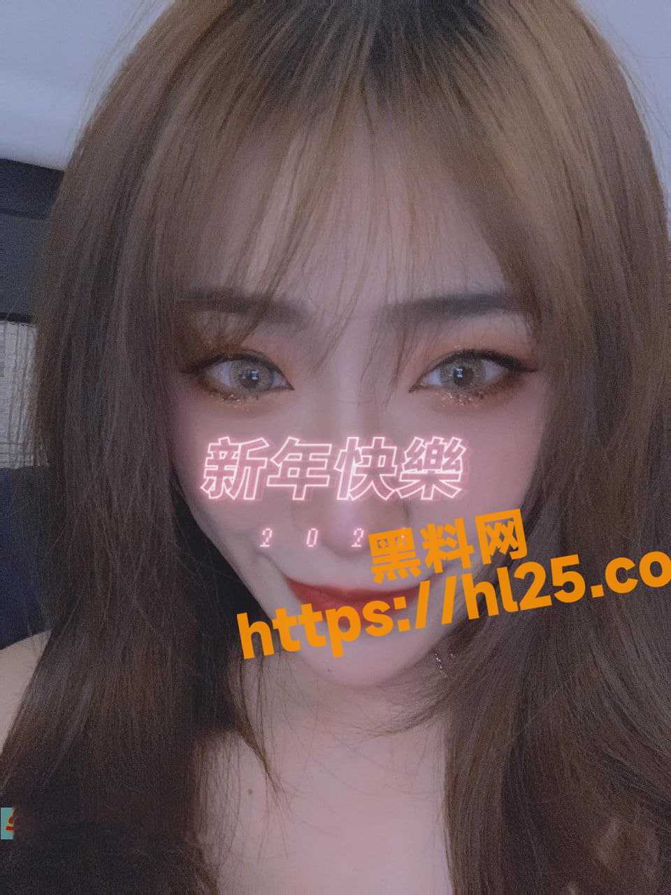 960X1280