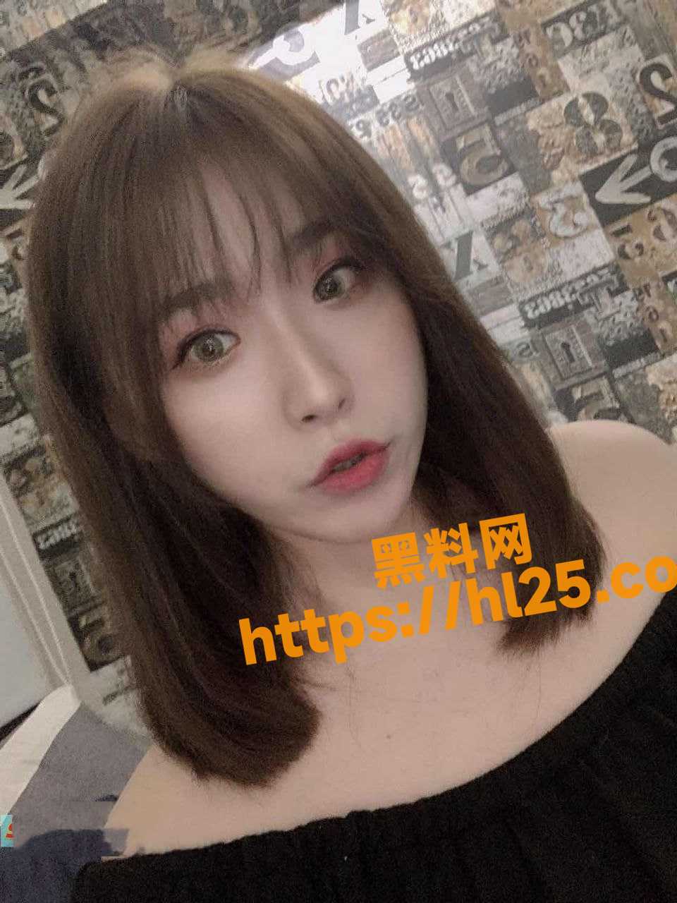 960X1280