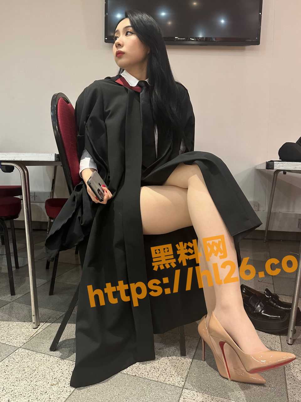 960X1280