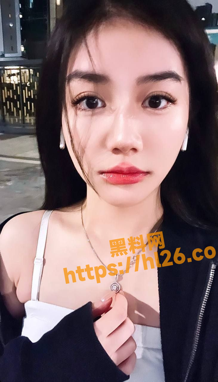731X1280