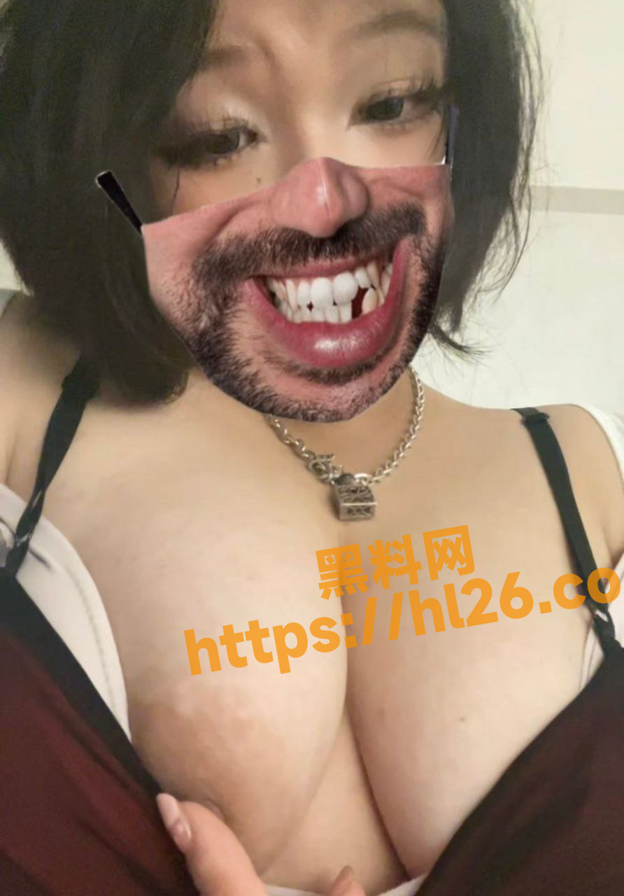 892X1280