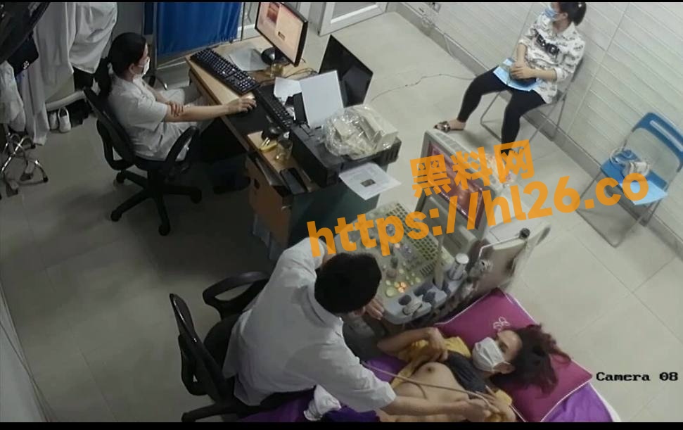 971X611