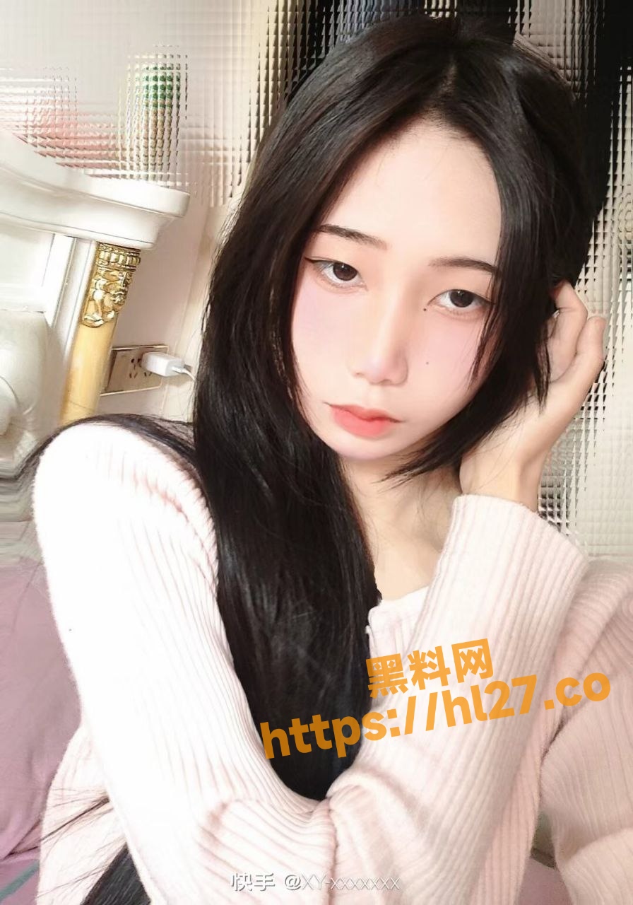 896X1280
