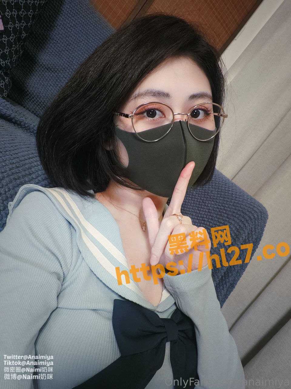 960X1280