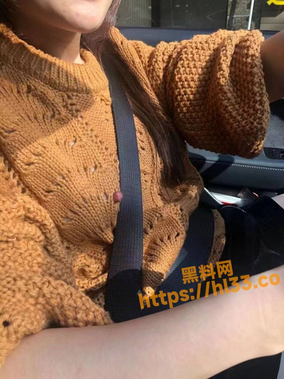 960X1280