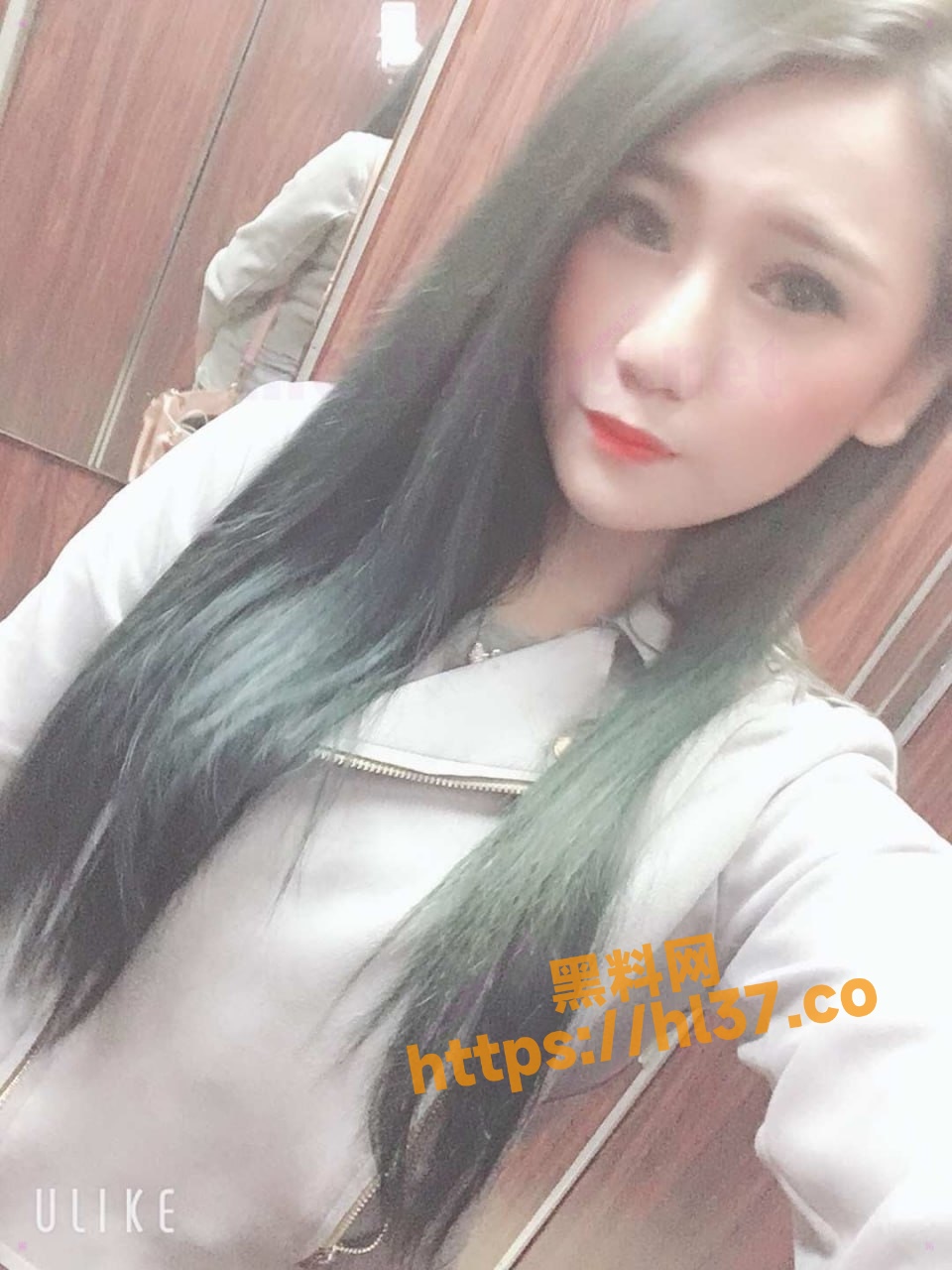 960X1280
