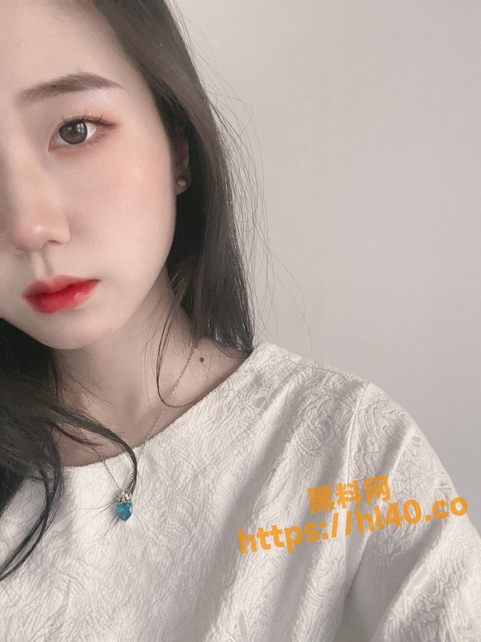 960X1280