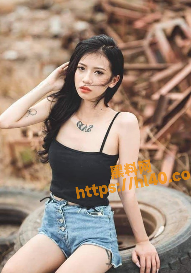 632X900
