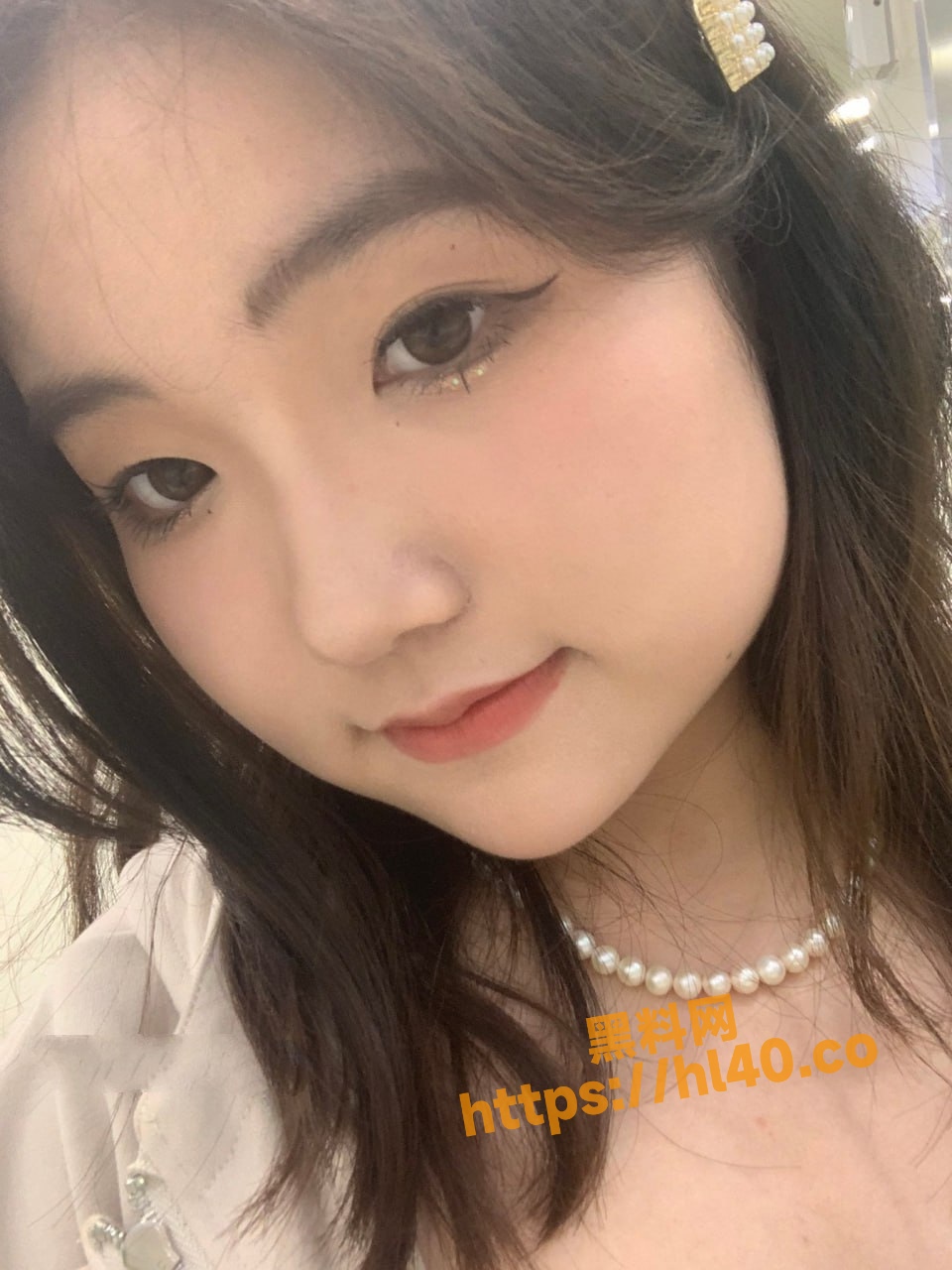 960X1280