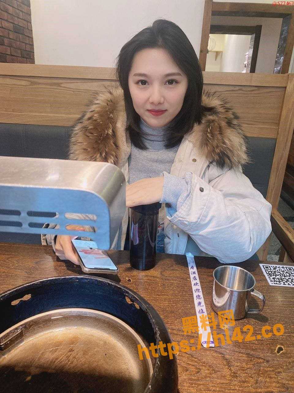 960X1280