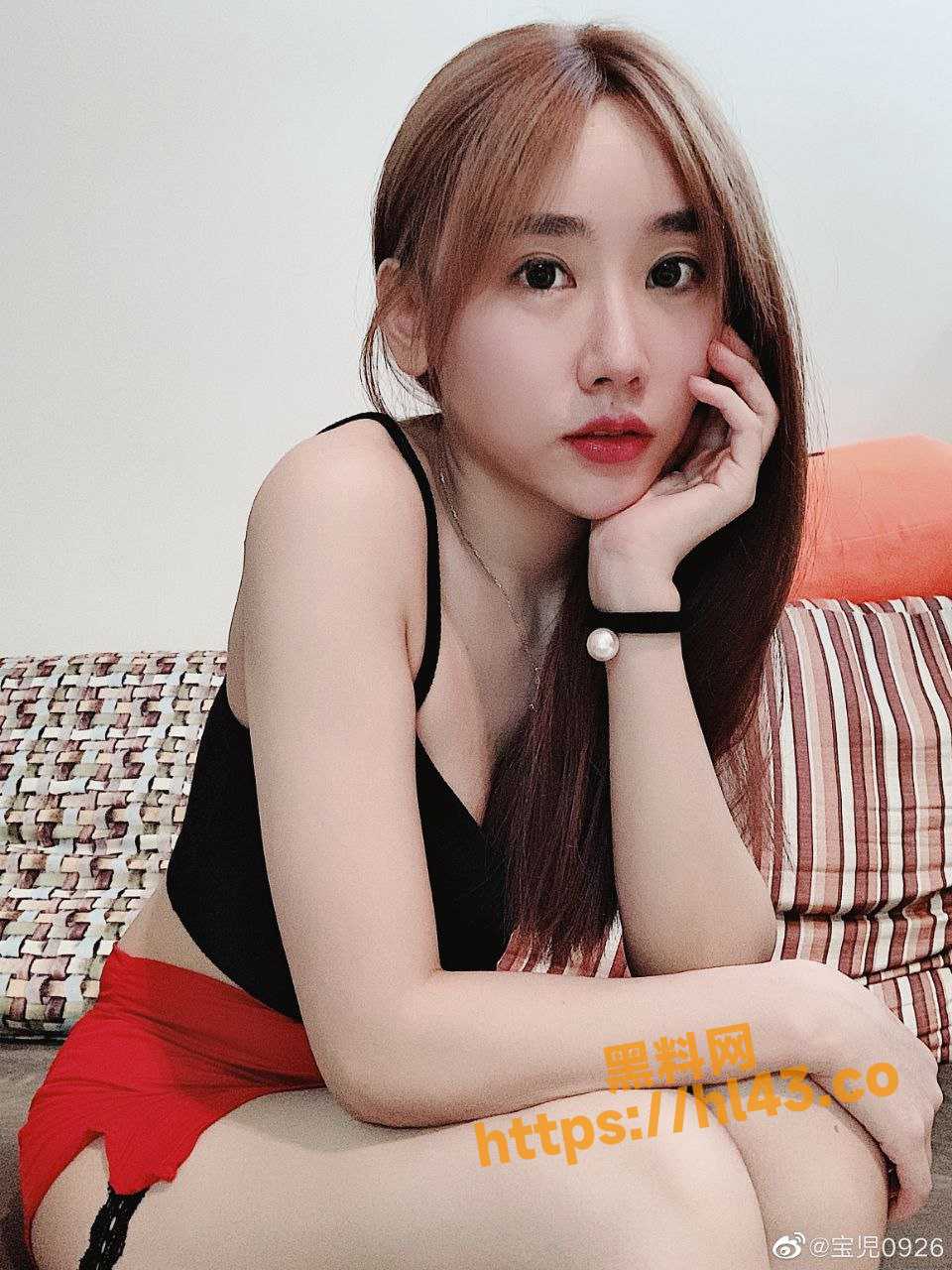 960X1280